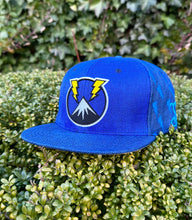 Load image into Gallery viewer, Grassroots x Meph Heads Snapback Hat
